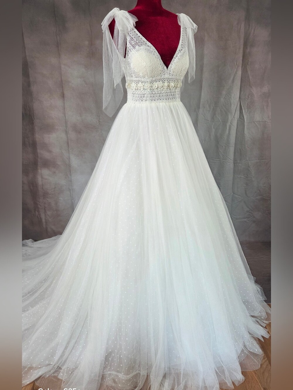 Romantic Aire Barcelona Bridal Gown